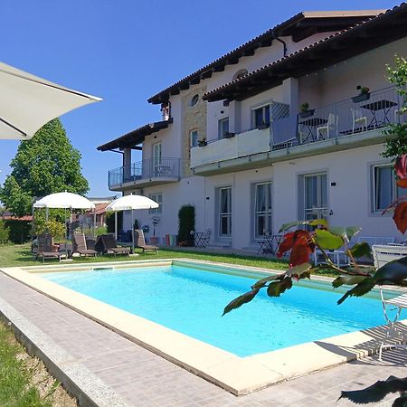 Domus Langhe B&B Treiso Buitenkant foto