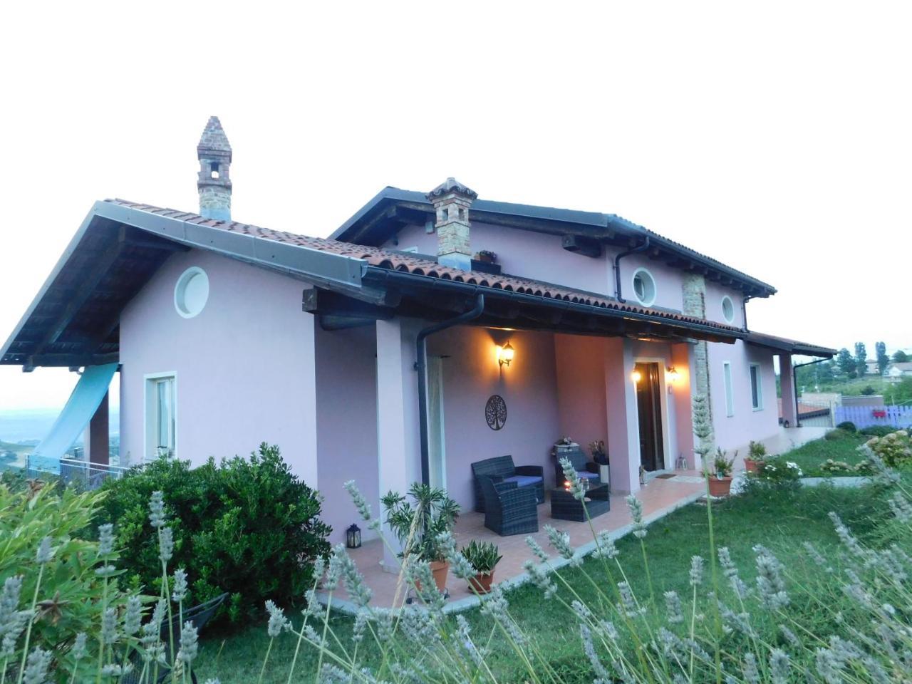 Domus Langhe B&B Treiso Buitenkant foto
